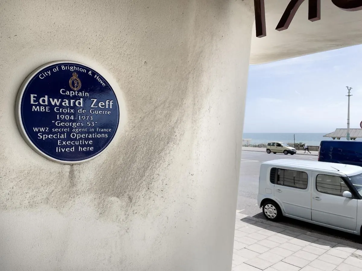 Deco Seafront - By My Getaways Apartment Brighton